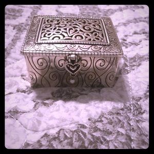 Brighton jewel box. Like new! Never used!